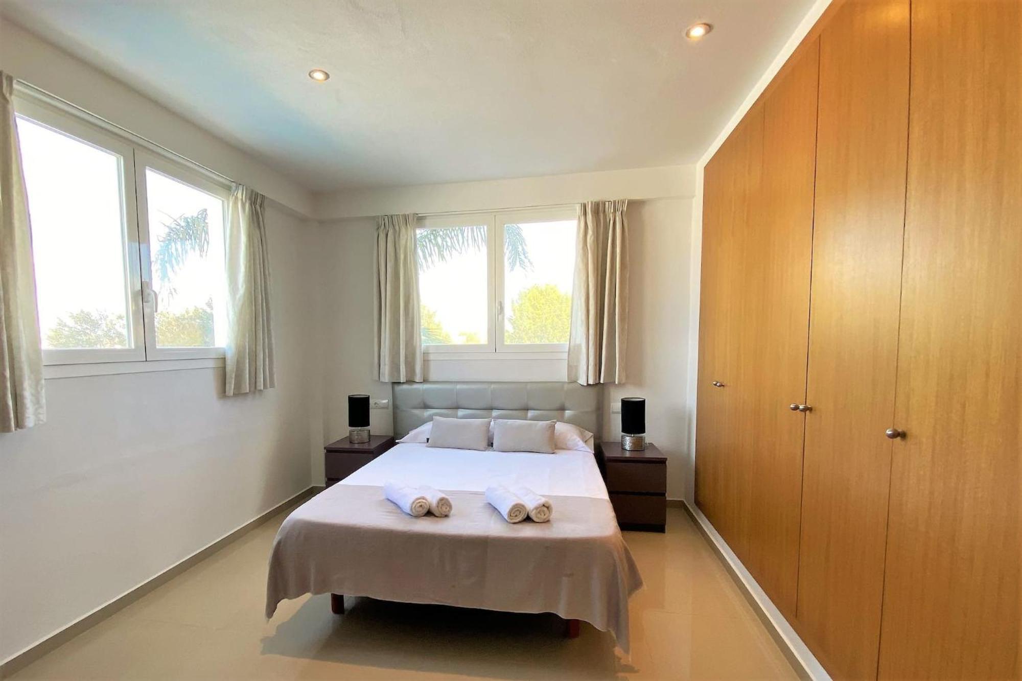 Villa Romeo 2Km From Ibiza Town And 1Km From Talamanca Beach サンタ・エウラリア・デス・リウ エクステリア 写真