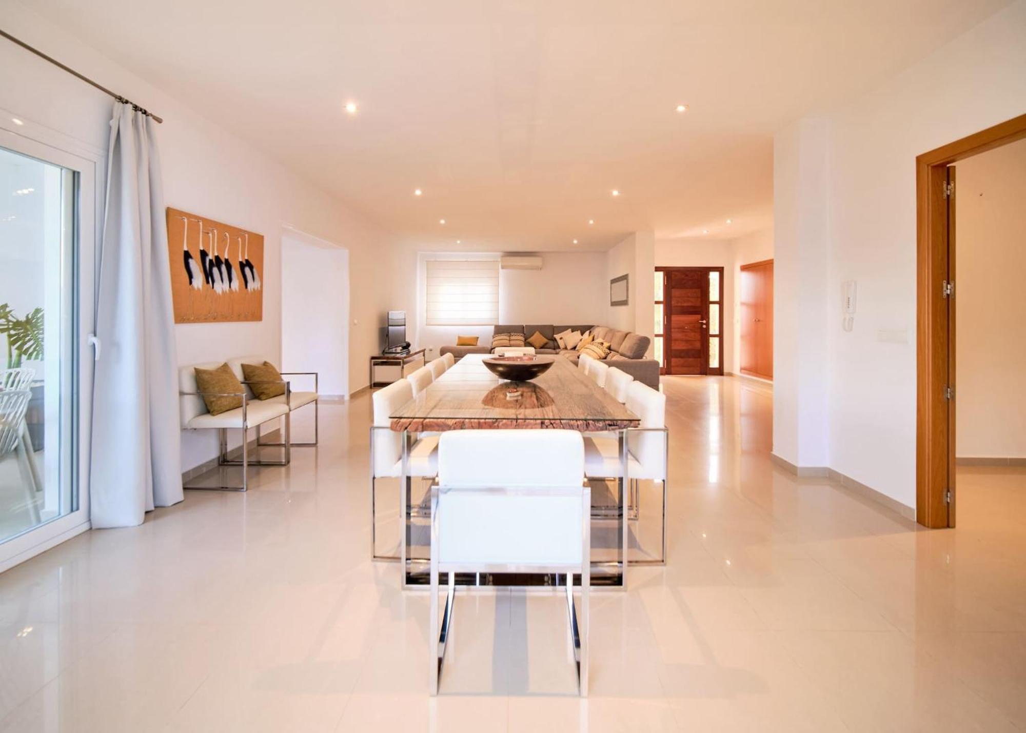 Villa Romeo 2Km From Ibiza Town And 1Km From Talamanca Beach サンタ・エウラリア・デス・リウ エクステリア 写真