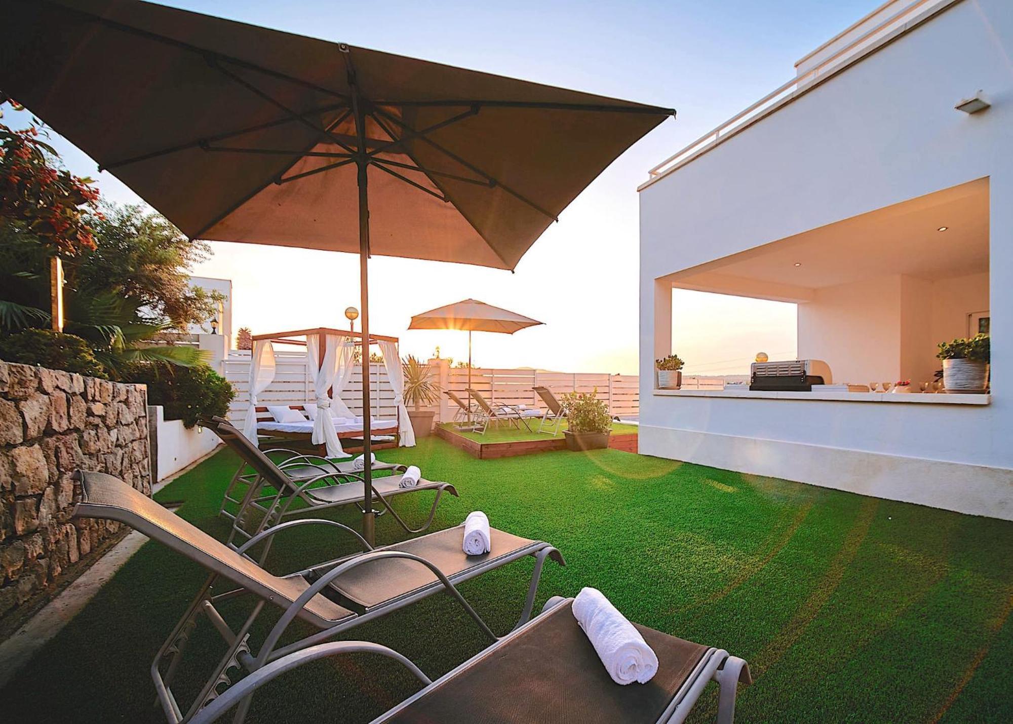 Villa Romeo 2Km From Ibiza Town And 1Km From Talamanca Beach サンタ・エウラリア・デス・リウ エクステリア 写真
